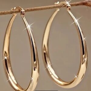 18k Gold Hoop Earrings